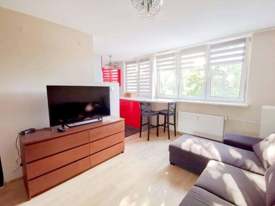 Wifi, Praga Flat Perfection Ul.Szaserow 115/42 Warsaw Ngoại thất bức ảnh