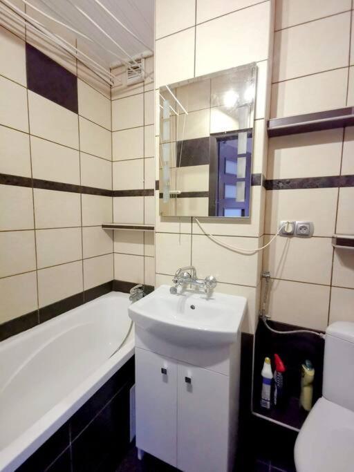 Wifi, Praga Flat Perfection Ul.Szaserow 115/42 Warsaw Ngoại thất bức ảnh